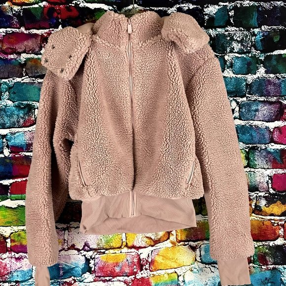 ALO Yoga Jackets & Blazers - Alo Yoga foxy Sherpa Jacket Hooded Zip Front Size XS